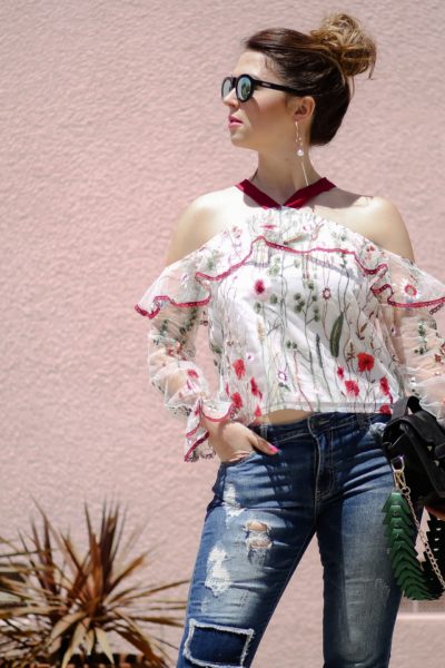 Cute top and jeans combo