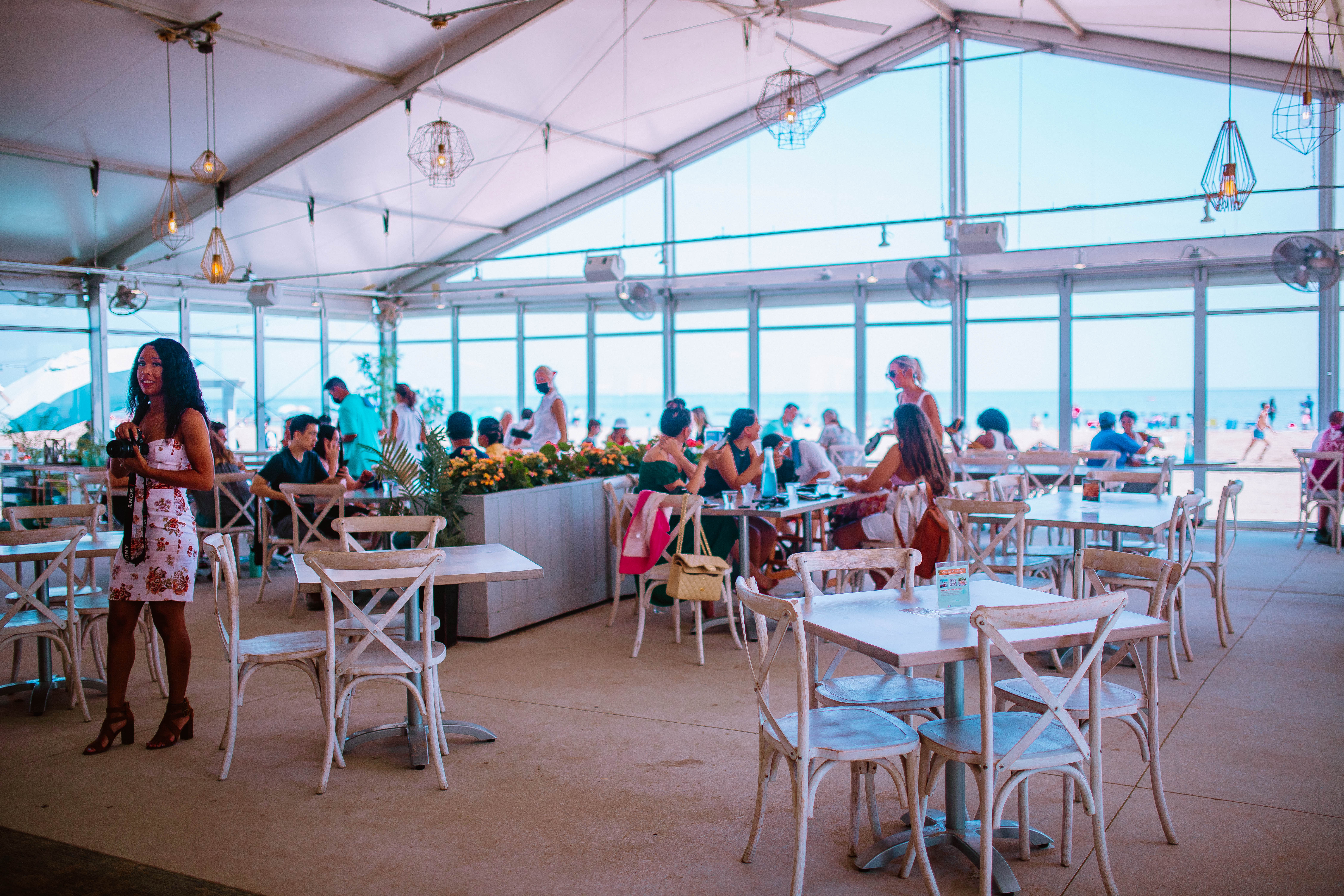 The Oasis Shore Club at Chicago's North Avenue Beach. Check out this fun day club for a fun brunch at the beach in Chicago