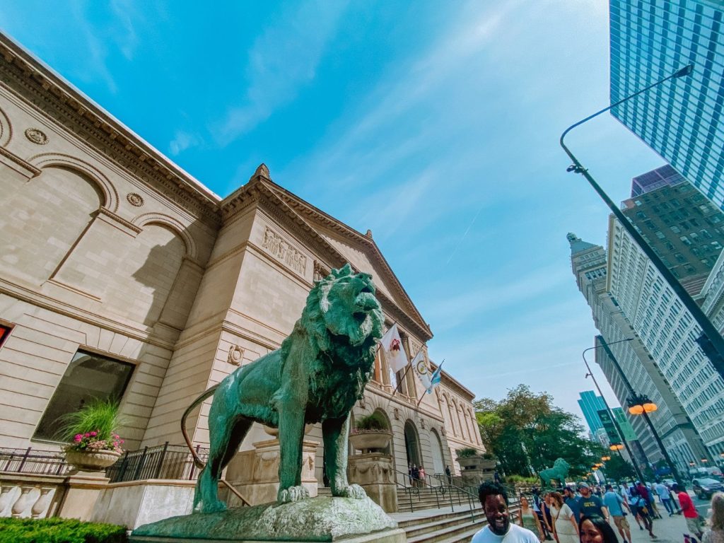 Chicago's Art Institute Museum exterior