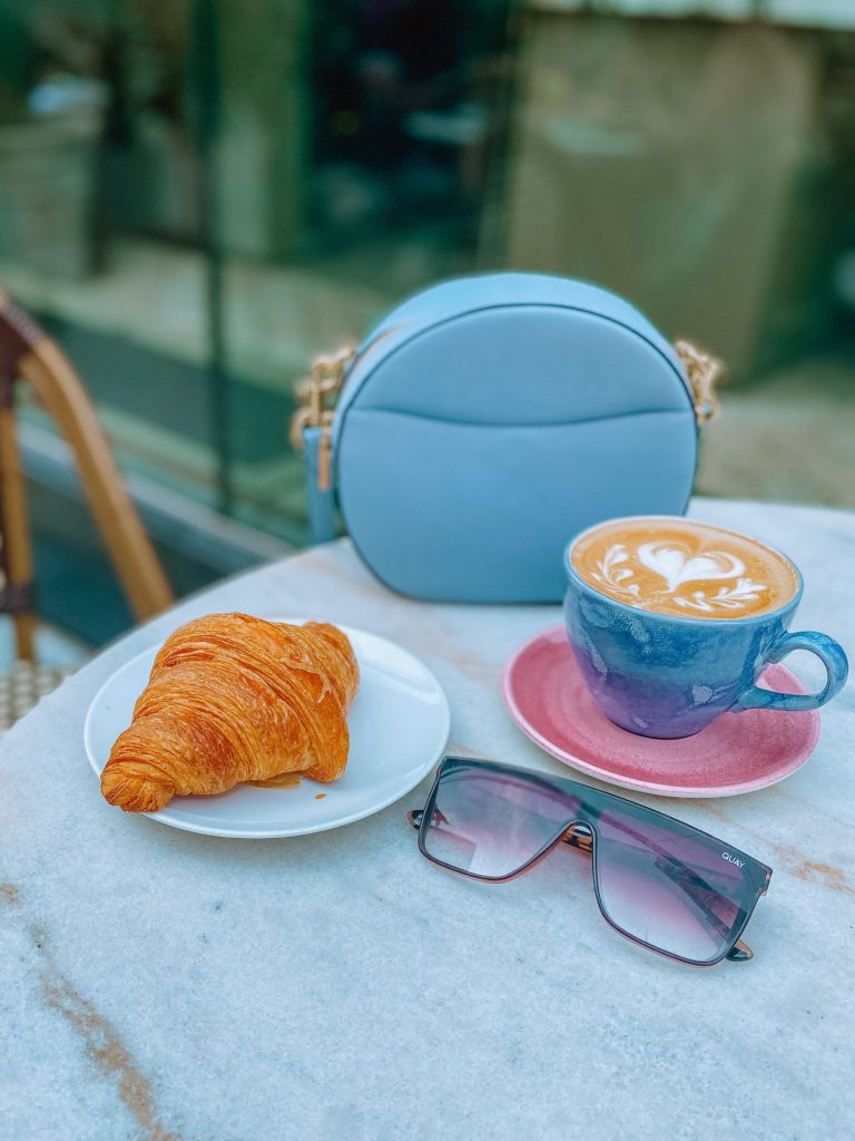 Venteux coffee latte art with croissant 